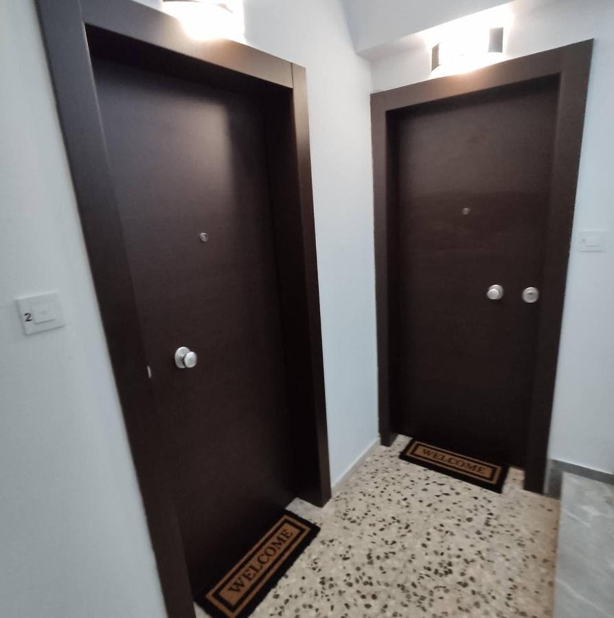 Petmeza Apartment 1 By Dimitropoulos Aígion Luaran gambar