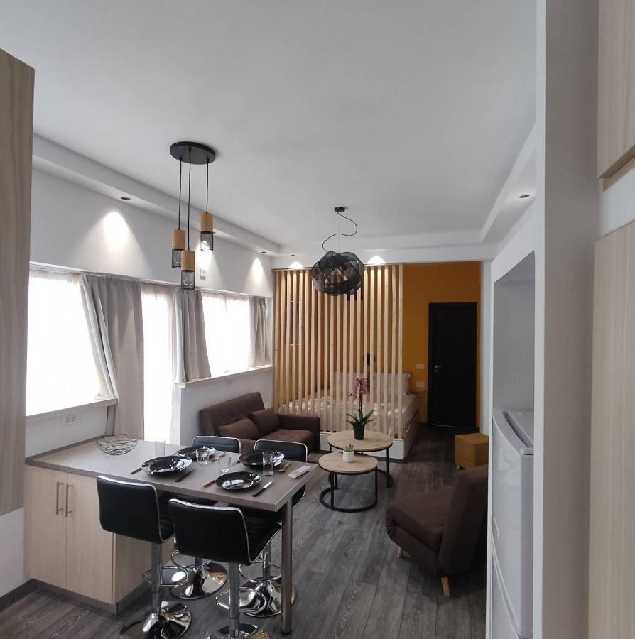 Petmeza Apartment 1 By Dimitropoulos Aígion Luaran gambar